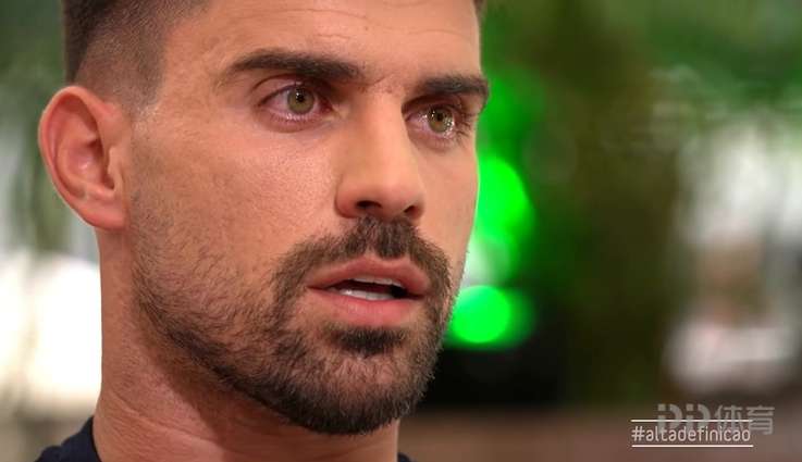 鲁本-内维斯：我和若塔有个群聊 现在我还在给他发消息